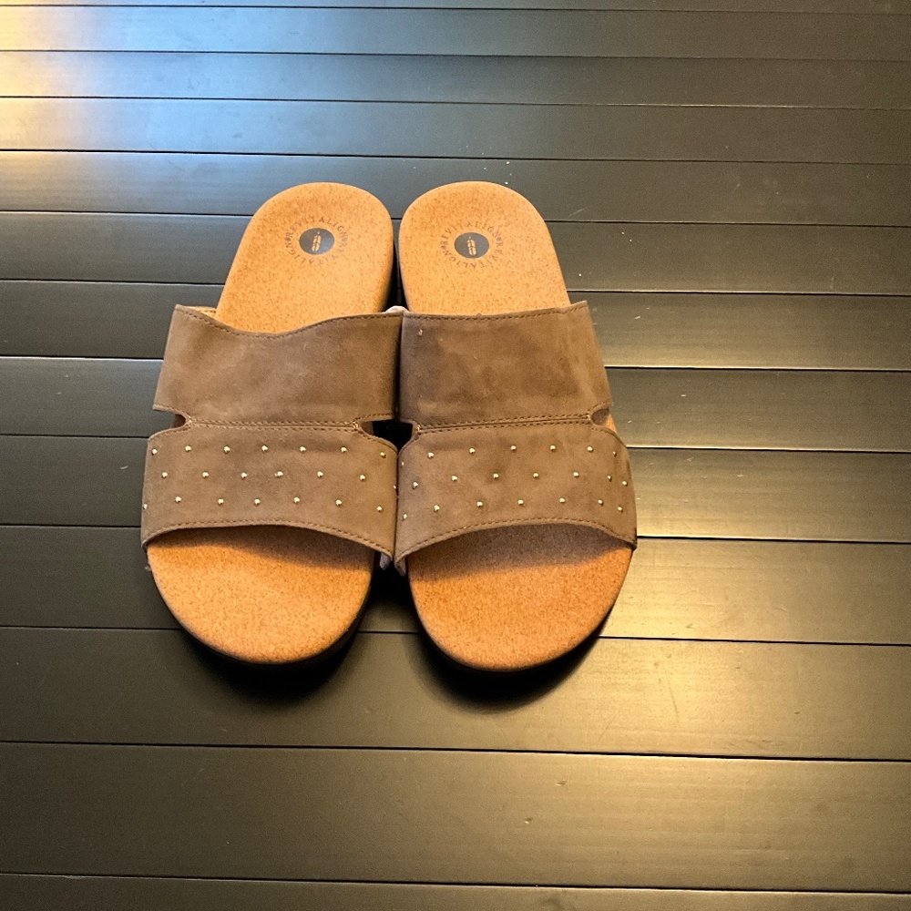Revitalign Orthotic Suede Slide Sandals - Lucy Stud